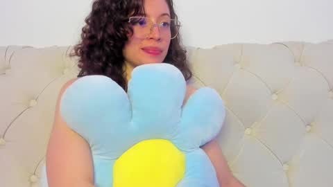 Maria online show from February 11, 5:18 pm