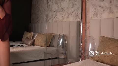     online show from September 11, 2:29 pm