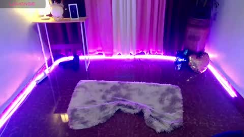 itsmemoiraa69 online show from March 9, 1:59 pm