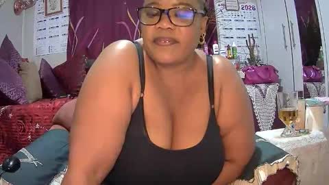 itumeleng74 online show from February 19, 7:24 pm