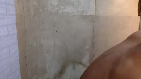 itzme_urboy online show from May 2, 9:37 am
