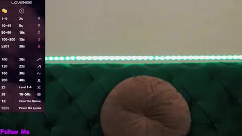 Snapshot of ivanacharm chatting on October 14, 4:04 am ivanacharm online show from October 14, 4:04 am
