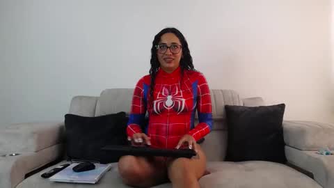 ivonemoon online show from October 29, 4:53 pm