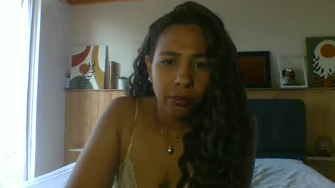 Snapshot of ivonne_collins33 chatting on September 12, 3:14 pm ivonne_collins33 online show from September 12, 3:14 pm