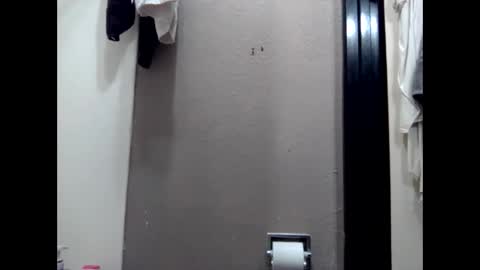 ivorytrixx online show from April 15, 4:16 am