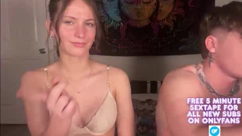 ivy69 9 and cody online show from November 20, 6:01 am