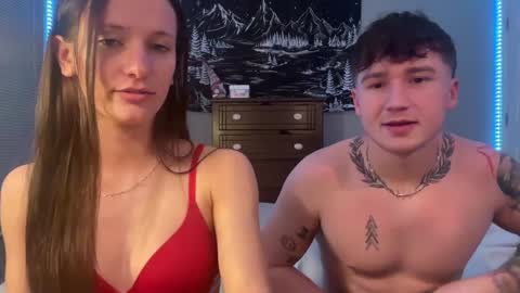 Snapshot of ivy69_9 chatting on January 21, 9:35 am ivy69 9 and cody online show from January 21, 9:35 am