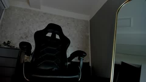 Snapshot of ivy_bellee chatting on February 1, 11:53 am Ivy bellee online show from February 1, 11:53 am