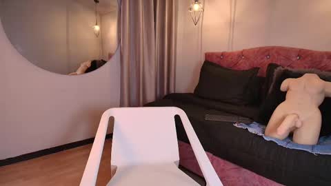 ivy_bonnie online show from November 6, 12:08 pm