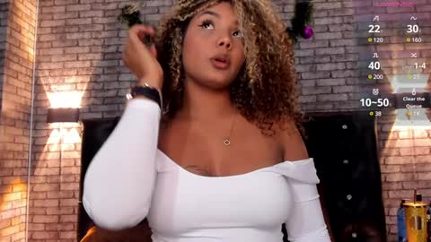 Snapshot of ivy_copper1 chatting on December 19, 9:16 pm Ig  ivycopper1  online show from December 19, 9:16 pm