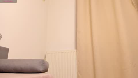 Ivy online show from March 19, 6:46 pm