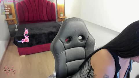 ivyrush09 online show from September 24, 4:19 am