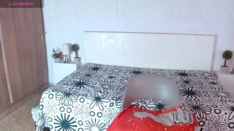 ivyshine7 online show from January 16, 7:34 pm