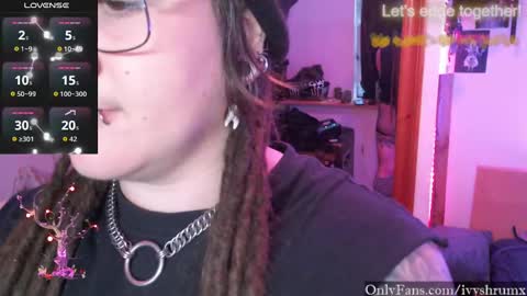 Ivy ShrumX online show from October 9, 1:22 am