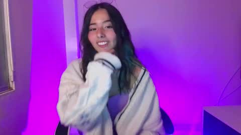 Ivy  online show from February 3, 2:08 am