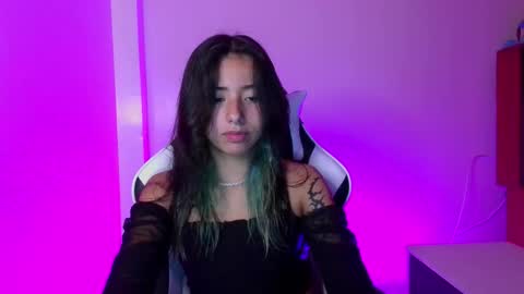 Ivy  online show from February 6, 11:51 pm