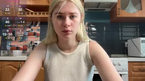 ivywairley online show from April 30, 3:11 am