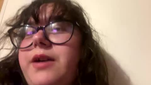 IvyySinn online show from April 5, 12:40 am