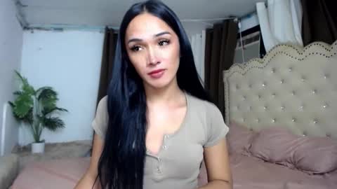 iwillcum4u_ online show from November 7, 6:38 am