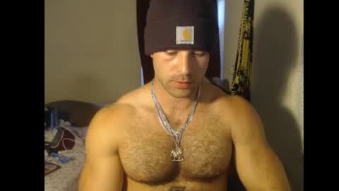 izak144 online show from April 14, 2:15 am