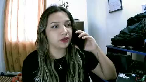 izzy_32 online show from July 14, 10:48 pm