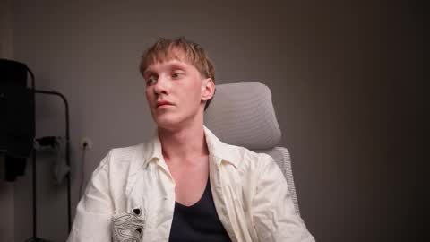 Danny online show from February 5, 10:02 pm