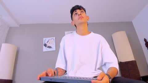 j_martony online show from September 23, 12:21 pm