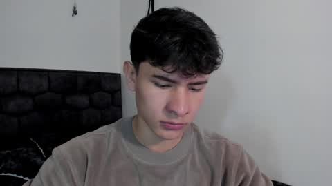 Noah online show from February 1, 1:20 pm