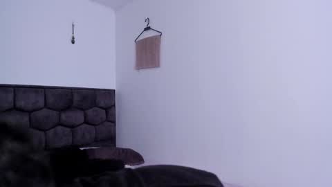 Noah online show from January 3, 3:55 pm