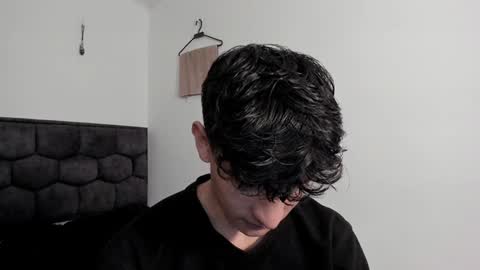 Noah online show from January 4, 12:59 pm