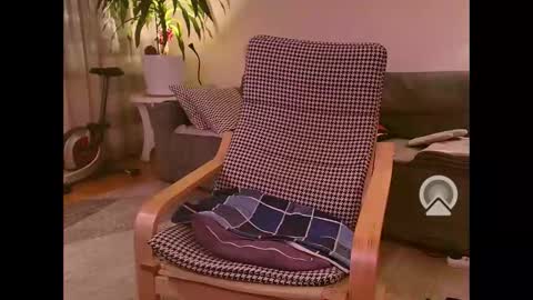 Snapshot of jacek___1 chatting on December 2, 5:54 pm jacek___1 online show from December 2, 5:54 pm