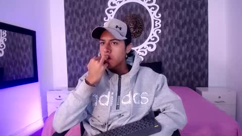 Snapshot of jack_taylor0 chatting on October 7, 12:12 pm jack online show from October 7, 12:12 pm