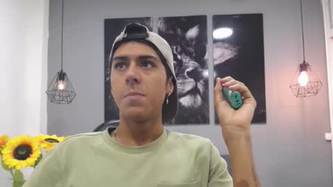 Snapshot of jack_taylor0 chatting on October 14, 12:30 pm jack online show from October 14, 12:30 pm