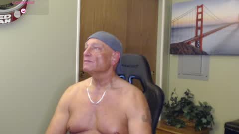 Michael online show from April 26, 2:20 am