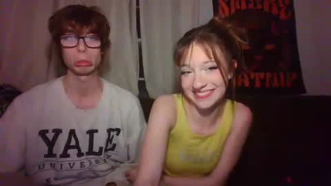 Snapshot of jackievilleof chatting on October 22, 2:04 am sophi scott online show from October 22, 2:04 am