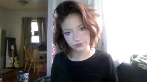 Snapshot of jackievilleof chatting on December 18, 9:29 pm sophi scott online show from December 18, 9:29 pm
