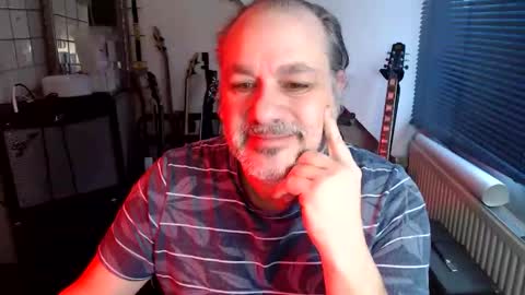 Jack independent model  online show from February 15, 3:11 pm