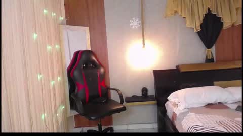 JAKSON online show from February 5, 7:01 am