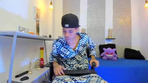 jacob_blackwell online show from November 3, 7:37 pm