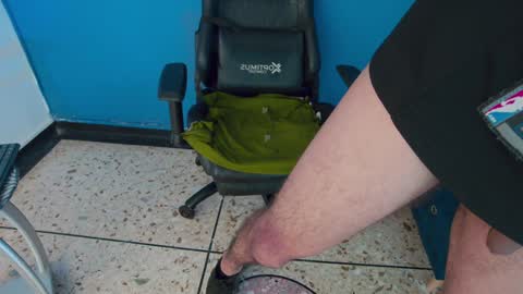 Jacob online show from December 4, 1:03 pm