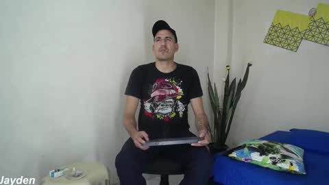 Snapshot of jacobandjayydenn chatting on September 9, 7:47 pm Jacob And Jayden online show from September 9, 7:47 pm