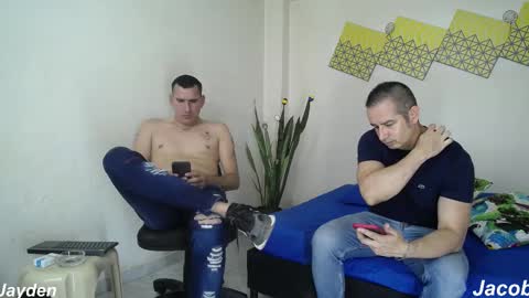 Snapshot of jacobandjayydenn chatting on October 7, 8:05 pm Jacob And Jayden online show from October 7, 8:05 pm