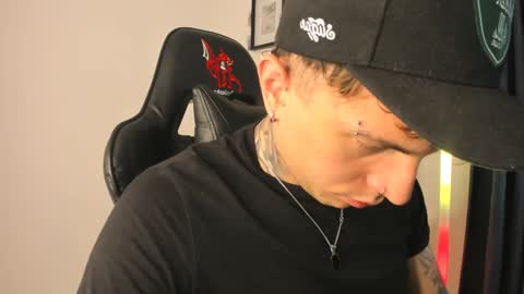 jacobb116 online show from February 3, 1:30 am