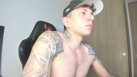 jacobb116 online show from September 9, 12:10 am