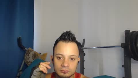 Snapshot of jacobjamess chatting on December 16, 12:06 pm jacobjamess online show from December 16, 12:06 pm