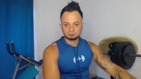 Snapshot of jacobjamess chatting on October 7, 10:06 pm jacobjamess online show from October 7, 10:06 pm