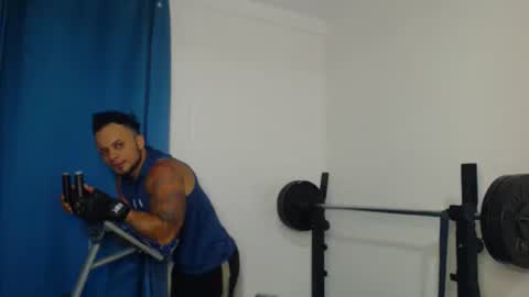 Snapshot of jacobjamess chatting on September 23, 12:59 am jacobjamess online show from September 23, 12:59 am