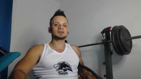 Snapshot of jacobjamess chatting on January 24, 12:52 am jacobjamess online show from January 24, 12:52 am