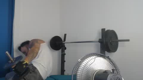 Snapshot of jacobjamess chatting on December 2, 12:02 pm jacobjamess online show from December 2, 12:02 pm