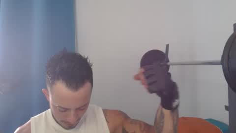 Snapshot of jacobjamess chatting on January 21, 3:10 pm jacobjamess online show from January 21, 3:10 pm